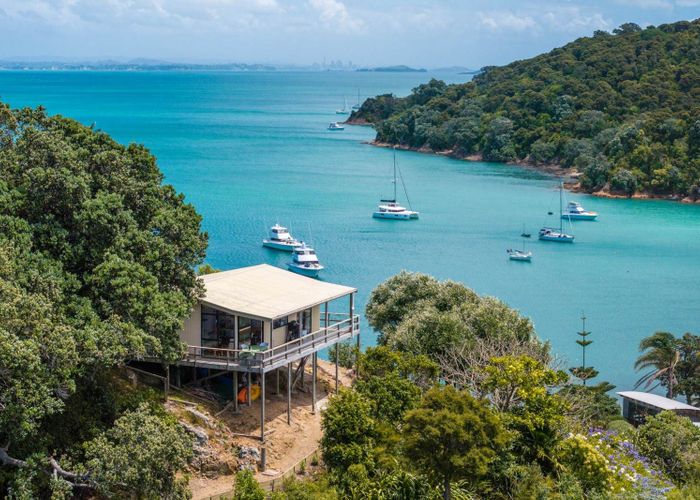  at 6 Pohutukawa Avenue, Omiha, Waiheke Island, Auckland