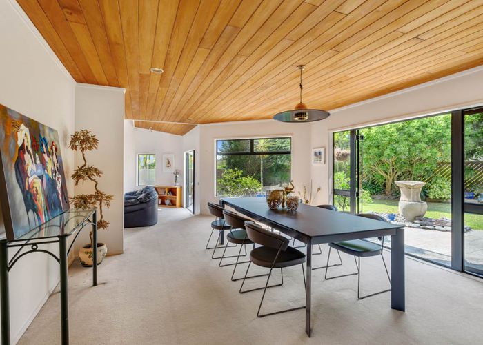  at 3 Scorpio Place, Windsor Park, Auckland