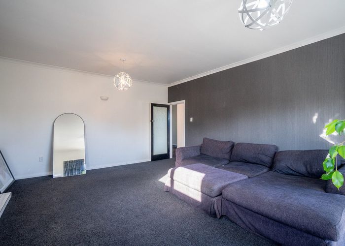  at 18 East Street, Terrace End, Palmerston North