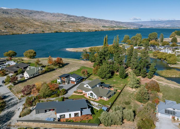  at 32 Pisa Moorings Road, Mount Pisa, Cromwell, Central Otago, Otago