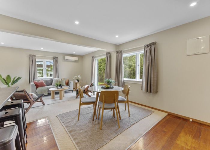  at 25 Kiriwai Road, Paremata, Porirua