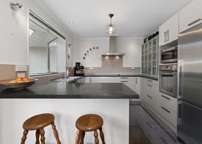  at 114 Carlton Street, Bellevue, Tauranga, Bay Of Plenty