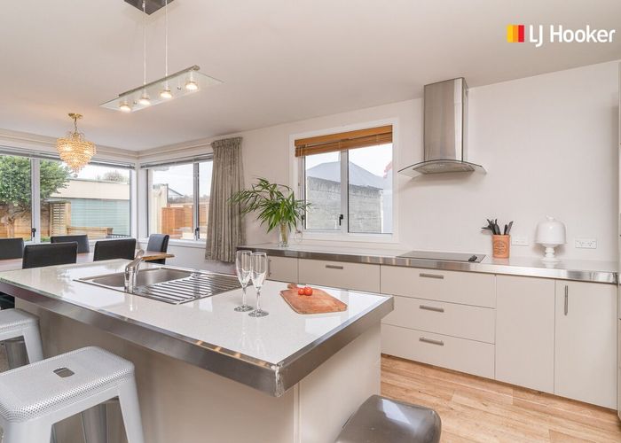  at 12A Kennedy Street, Saint Clair, Dunedin
