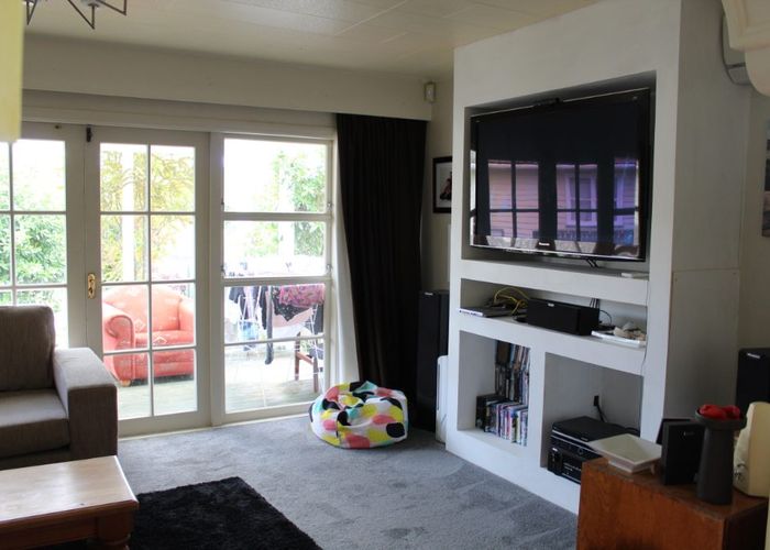  at 18 Slacks Road, Awapuni, Palmerston North, Manawatu / Whanganui