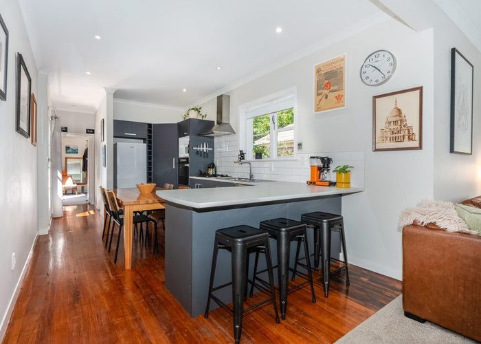  at 544 Broadway, Strathmore Park, Wellington, Wellington