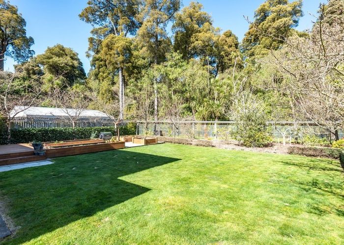  at 15 Ngahere Street, Fendalton, Christchurch City, Canterbury