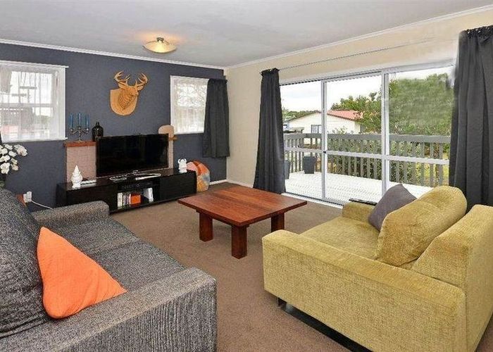  at 9B Jellicoe Road, Manurewa, Manukau City, Auckland