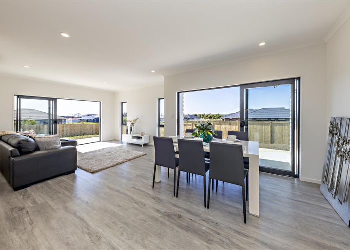  at 9 Catherine McLean Road, Pukekohe, Pukekohe
