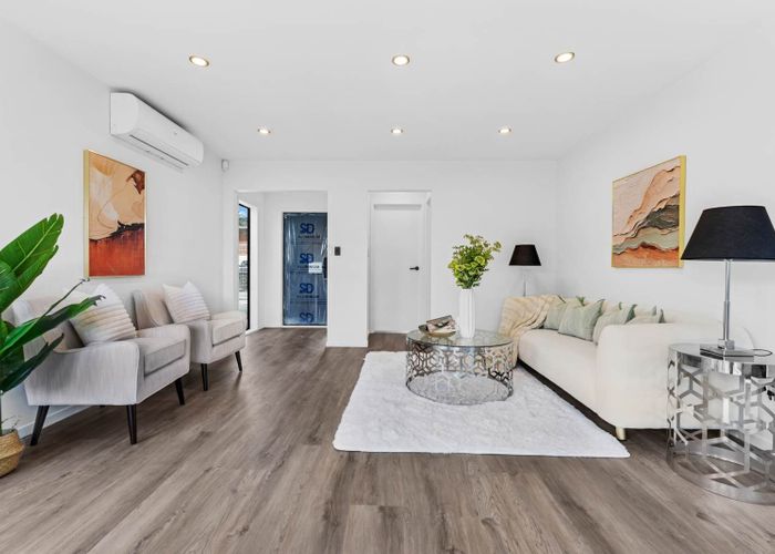  at 2C Raglan Street, Mangere East, Manukau City, Auckland