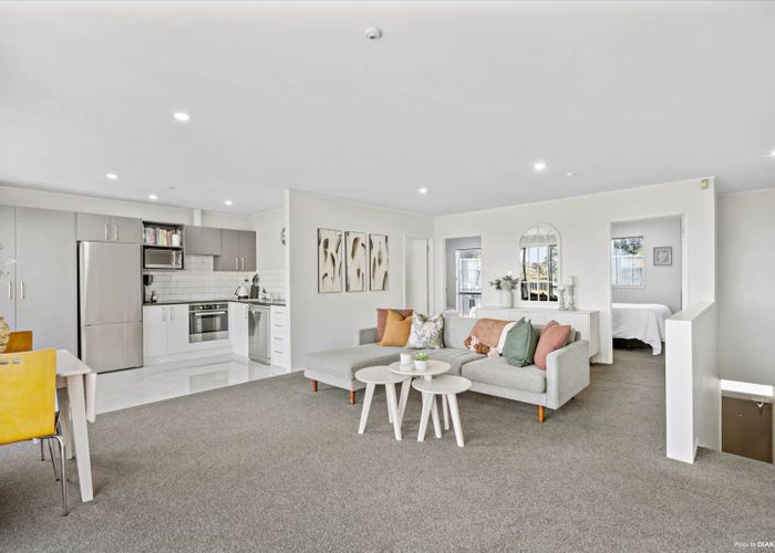  at 8/15 Bishop Lenihan Place, East Tamaki, Auckland