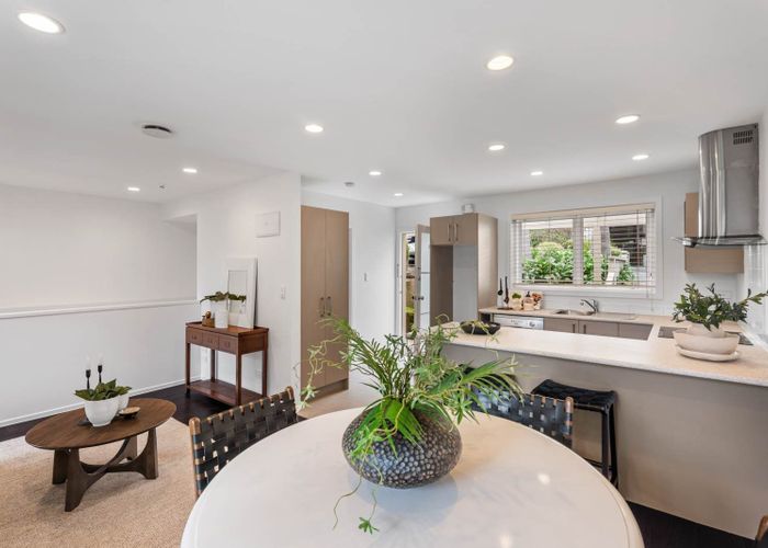  at 11/37 Waipa Street, Birkenhead, North Shore City, Auckland