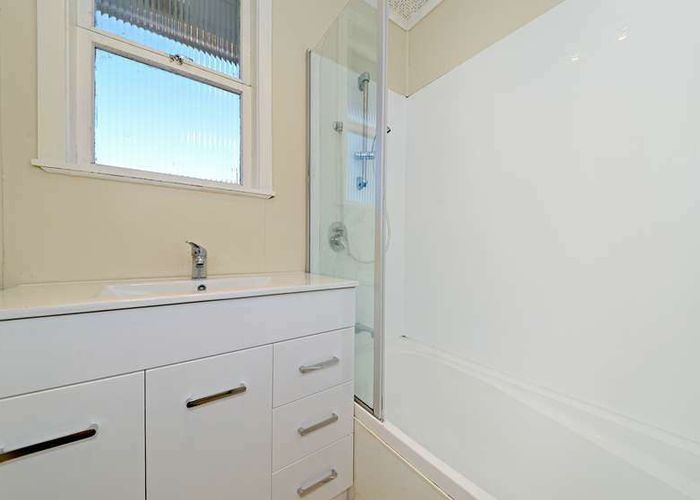  at 14 Harper Street, Papakura, Papakura