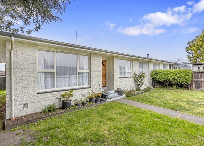  at 9B Jade Place, Parklands, Christchurch