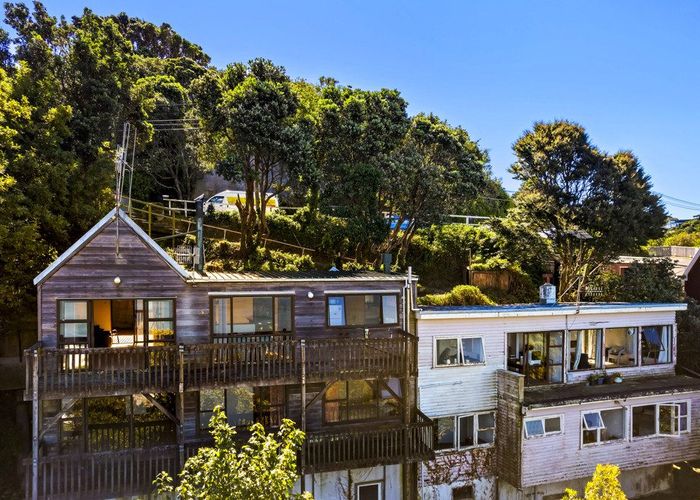  at 1 & 2/60 Barnard Street, Wadestown, Wellington, Wellington