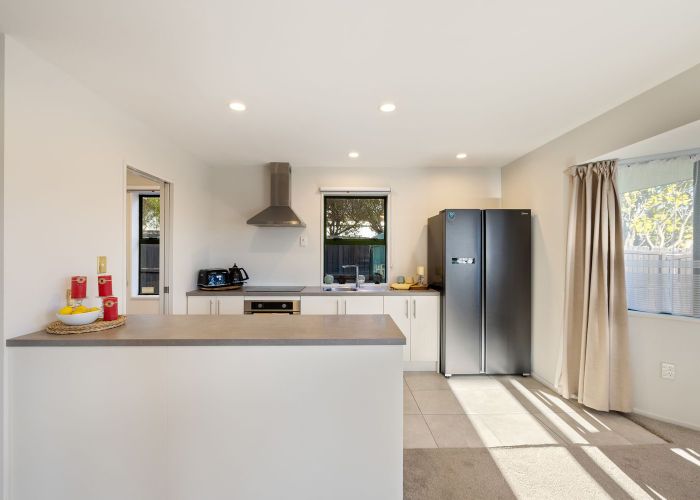  at 164 Queenspark Drive, Parklands, Christchurch City, Canterbury