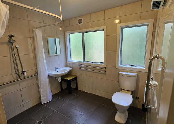  at 2/518 Linwood Avenue, Woolston, Christchurch City, Canterbury