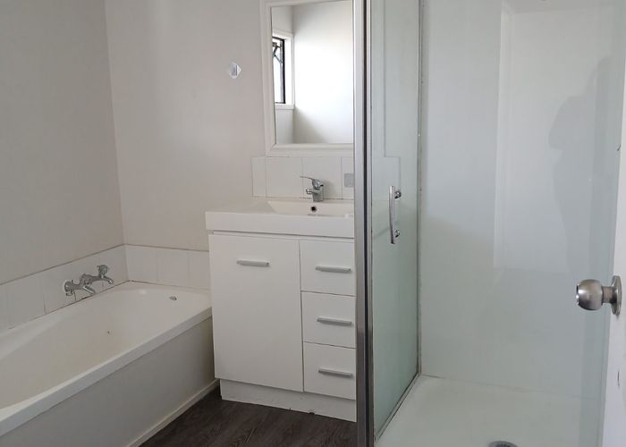  at 2/12 Melleray Place, Manurewa, Manukau City, Auckland