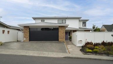  at 14 Ronald Woolf Place, Churton Park, Wellington