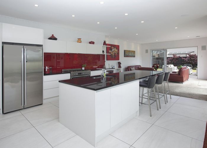  at 2 Matisse Place, Burnside, Christchurch