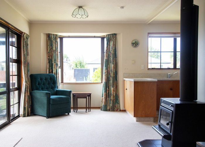  at 42 Wellington Street, Hampstead, Ashburton