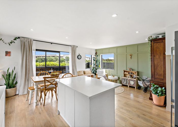  at 1 Nga Waka Place, Mangere, Manukau City, Auckland