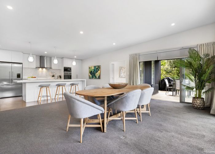  at 34 Montgomery Crescent, Cockle Bay, Auckland