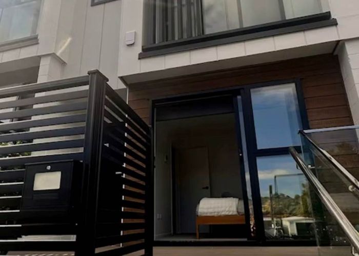  at 12/32 Karori Crescent, Orakei, Auckland City, Auckland