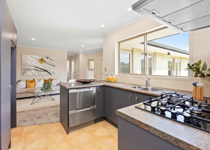  at 9 Srah Place, East Tamaki, Manukau City, Auckland