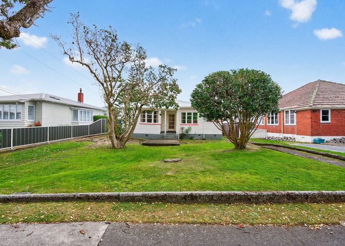  at 10 Godley Street, Waterloo, Lower Hutt, Wellington