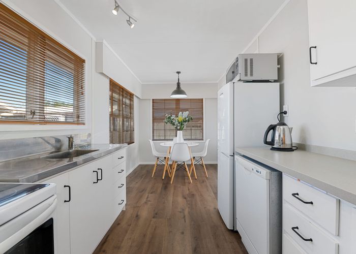  at 4 Urquhart Place, Fairy Springs, Rotorua