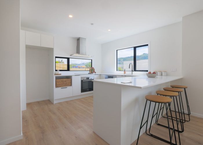  at 272 Fergusson Drive, Heretaunga, Upper Hutt, Wellington