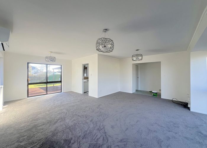  at 1/25 Millhouse Drive, Northpark, Manukau City, Auckland