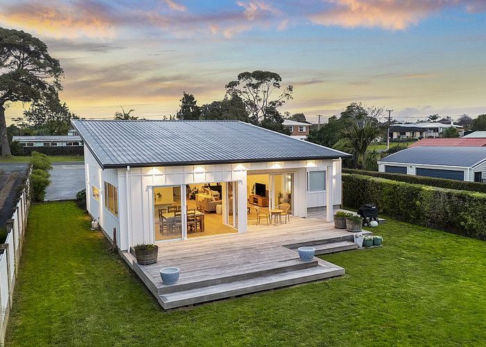 at 5 Pohutukawa Road, Beachlands, Auckland
