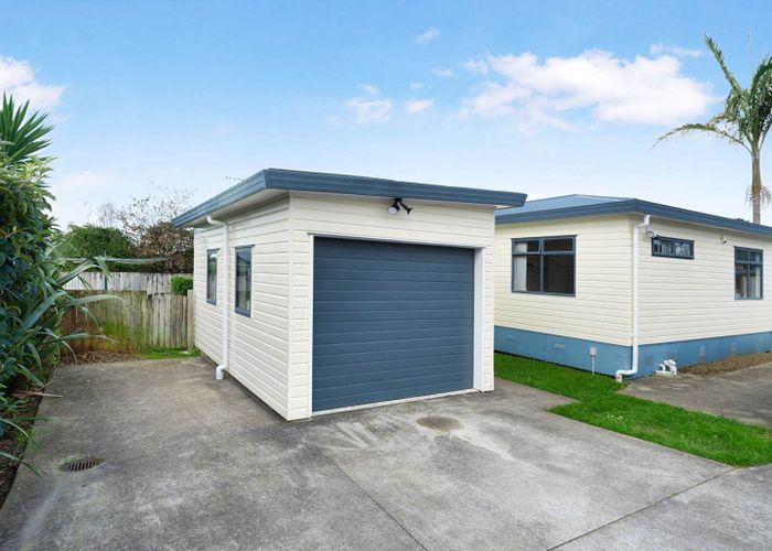  at 32D Gifford Road, Papatoetoe, Manukau City, Auckland