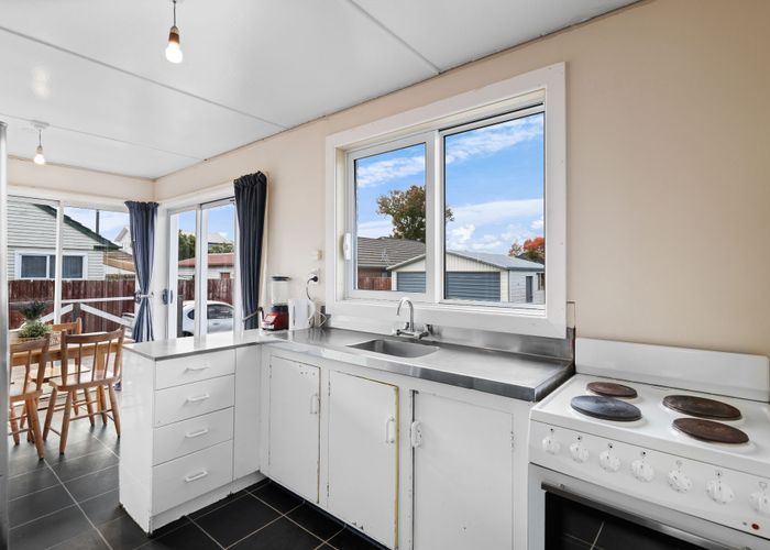  at 38 Lambeth Crescent, Redwood, Christchurch