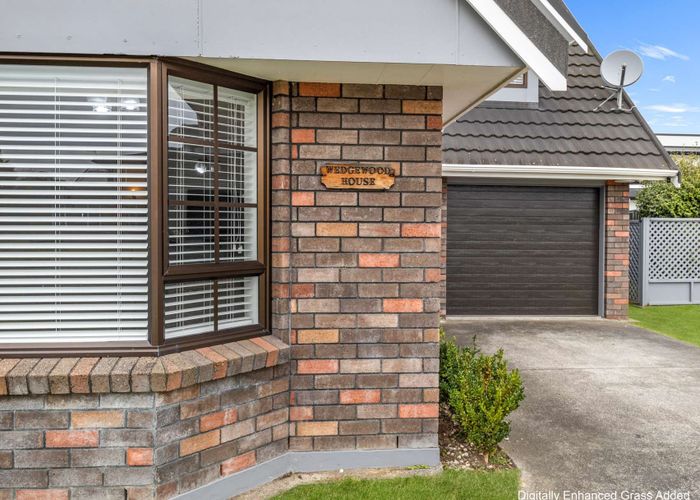  at 5 Hampton Place, Springvale, Whanganui, Manawatu / Whanganui