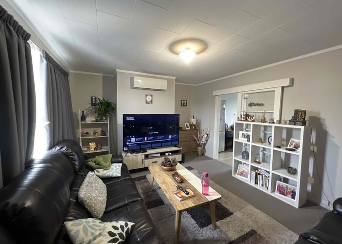  at 2/72 Geraldine Street, Edgeware, Christchurch City, Canterbury