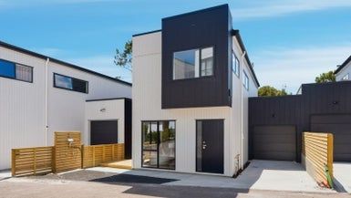  at 12 Aoraki Crescent, Albany Heights, Auckland