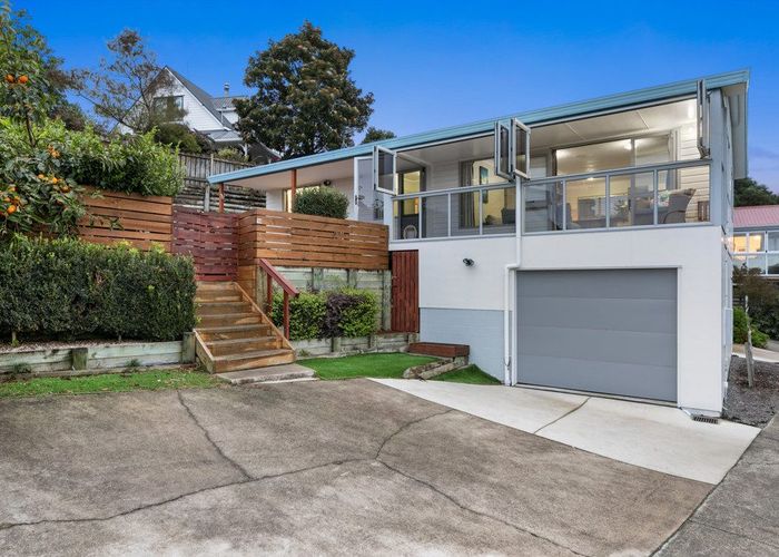  at 10 Poike Road, Hairini, Tauranga, Bay Of Plenty