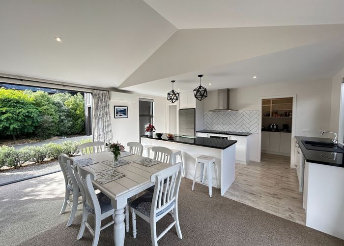  at 7 Fife Court, Jacks Point, Queenstown-Lakes, Otago