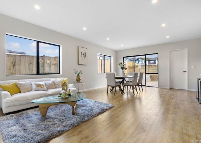  at 105 Thomas Road, Flat Bush, Manukau City, Auckland