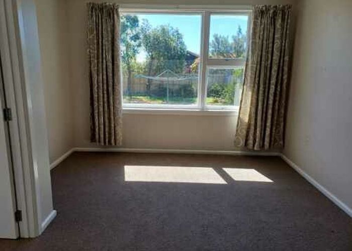  at 5 Prestons Road, Redwood, Christchurch City, Canterbury