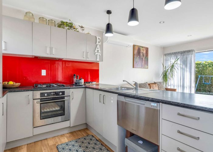  at 2/29 Heybridge Street, Manurewa, Manukau City, Auckland