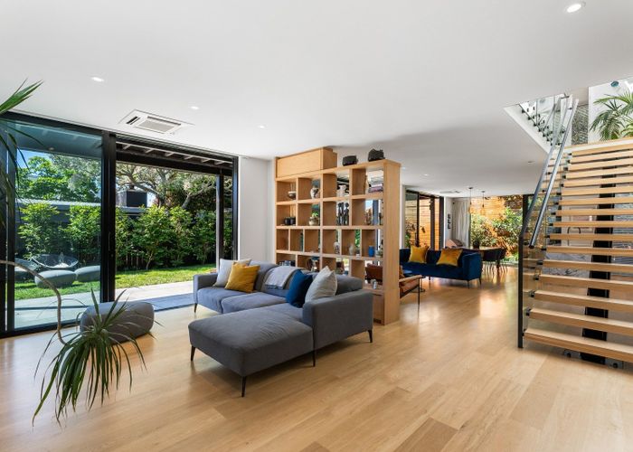  at 5 Winsomere Crescent, Westmere, Auckland City, Auckland