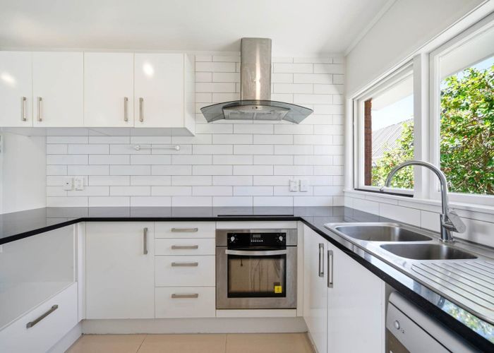  at 3/1 Becroft Drive, Forrest Hill, North Shore City, Auckland