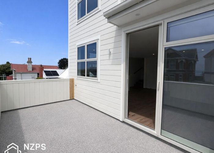  at 2/9 Grant Street, City Centre, Dunedin, Otago