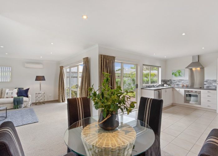  at 1/305 Windsor Avenue, Parkvale, Hastings
