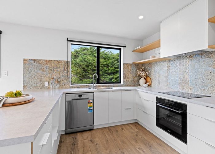  at 49 Moncks Spur Road, Redcliffs, Christchurch City, Canterbury