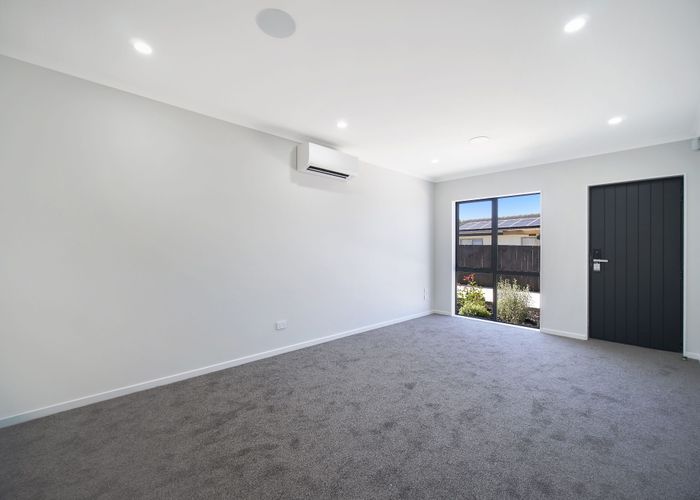  at 4B Becker Drive, Weymouth, Auckland