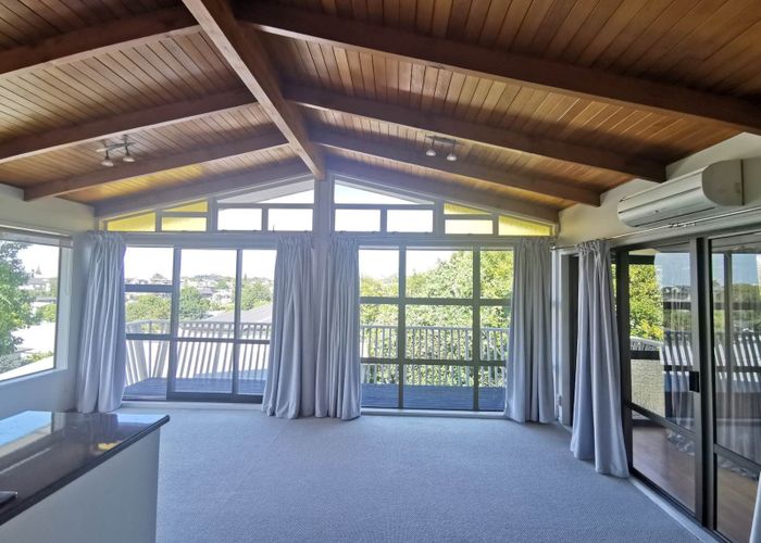  at 2/15 Bermuda Road, Saint Heliers, Auckland City, Auckland